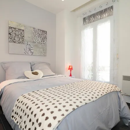 Suite Imperazur Five Stars Holiday House Nice Exterior photo