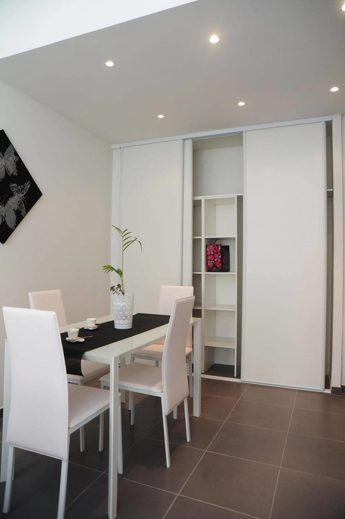 Imperazur Five Stars House Niza